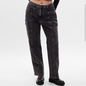 GAP High Rise '90s Loose Straight Leg Cargo Jeans Black Wash Size 28 / 6R